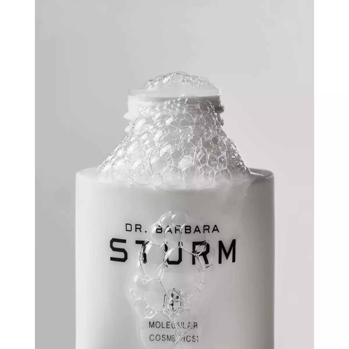Освежающий балансирующий тоник для лица Dr. Barbara Sturm Balancing Toner
