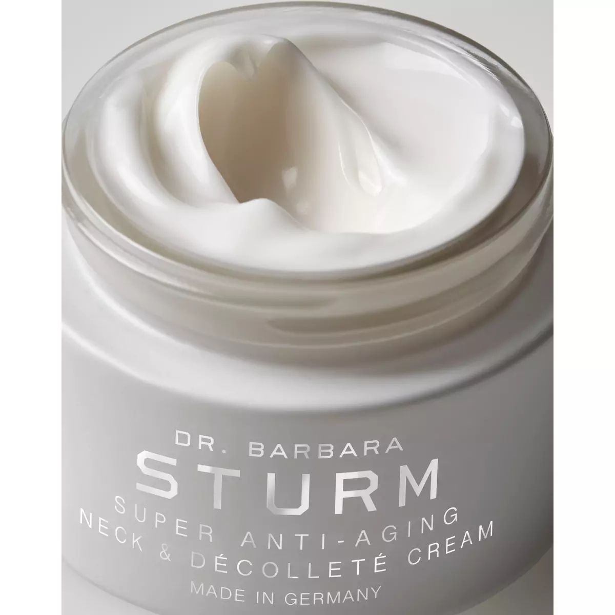 Антивозрастной крем для зоны шеи и декольте Dr. Barbara Sturm Super Anti-Aging Neck and Décolleté Cream