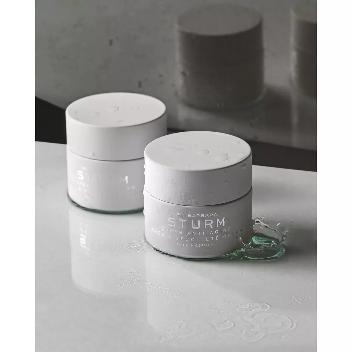 Антивозрастной крем для зоны шеи и декольте Dr. Barbara Sturm Super Anti-Aging Neck and Décolleté Cream
