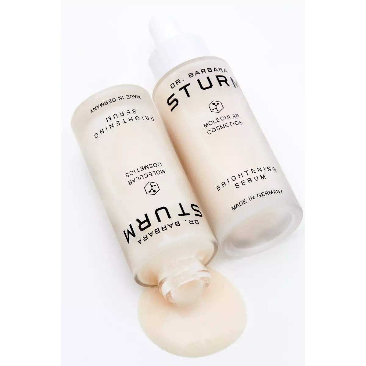 Зволожуюча освітлююча сироватка для обличчя Dr. Barbara Sturm Brightening Serum