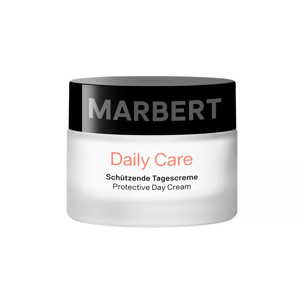 Захисний денний крем Marbert Daily Care Protective Day Creme SPF15