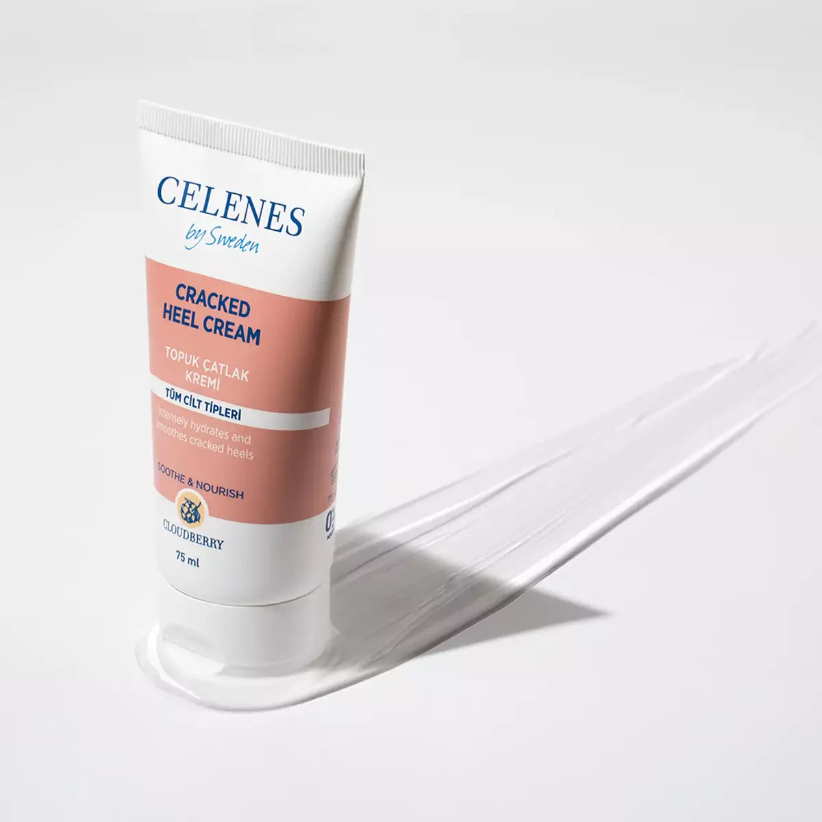 Заживляющий крем с морошкой для поврежденной кожи пяток Celenes Cloudberry Cracked Heel Cream [5160082]