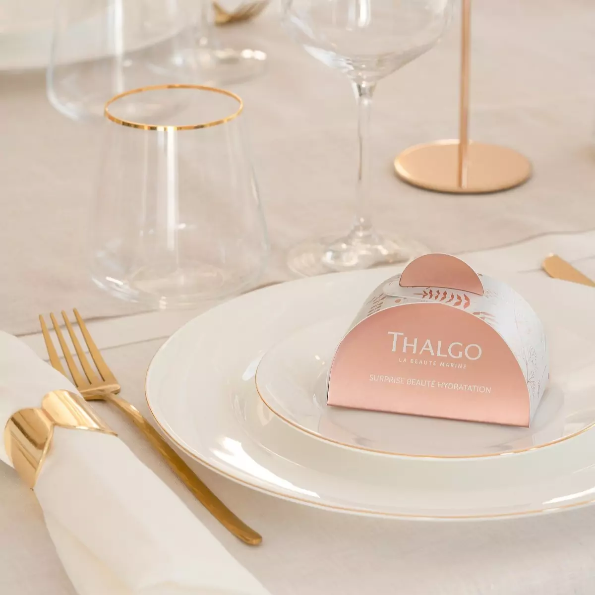 Набор Сюрприз Красоты Увлажнения Thalgo Hydrate Beauty Surprise 2024