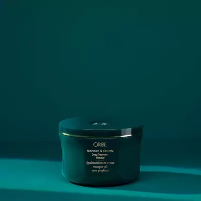 Увлажняющая маска для вьющихся и пушистых волос Oribe Moisture and Control Deep Treatment Masque