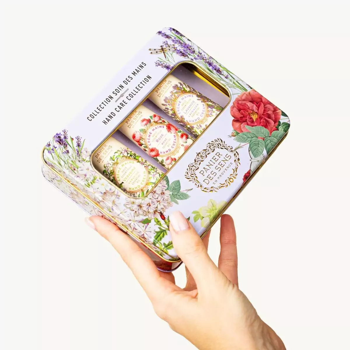 Подарочный набор по уходу за руками Эссеншелс Panier des Sens Essentials Tin Box 3 Hand Creams - ESS21009