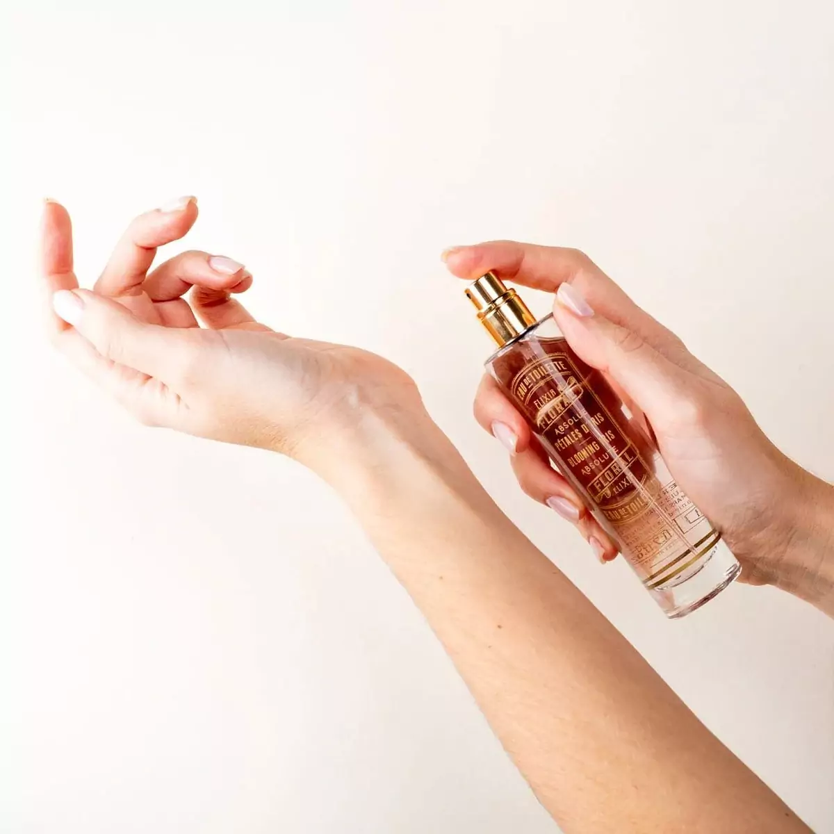 Туалетная вода Яркий Ирис Panier des Sens Absolute Eau De Toilette Blooming Iris - ABS16052
