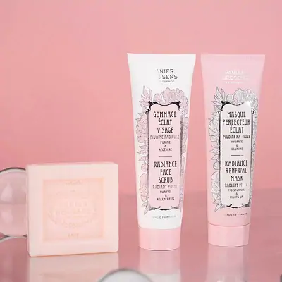 Екстра-ніжне мило для обличчя Півонія Panier des Sens Radiant Peony Extra-Gentle Facial Soap - PIV12250