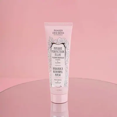 Маска для восстановления сияния кожи Пион Panier des Sens Radiant Peony Radiance Renewal Mask - PIV66000