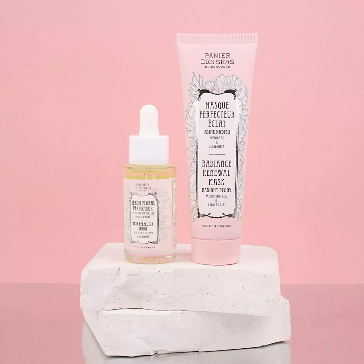 Маска для восстановления сияния кожи Пион Panier des Sens Radiant Peony Radiance Renewal Mask - PIV66000