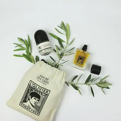 Подарочный набор для мужчин Panier des Sens Intemporels Gift Pouch Eau De Parfum Deo L olivier - MEN20310