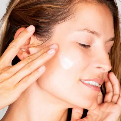 Насыщенный крем против морщин Шафран Panier des Sens Saffron Youth Anti-Wrinkle Rich Cream - SAF61000