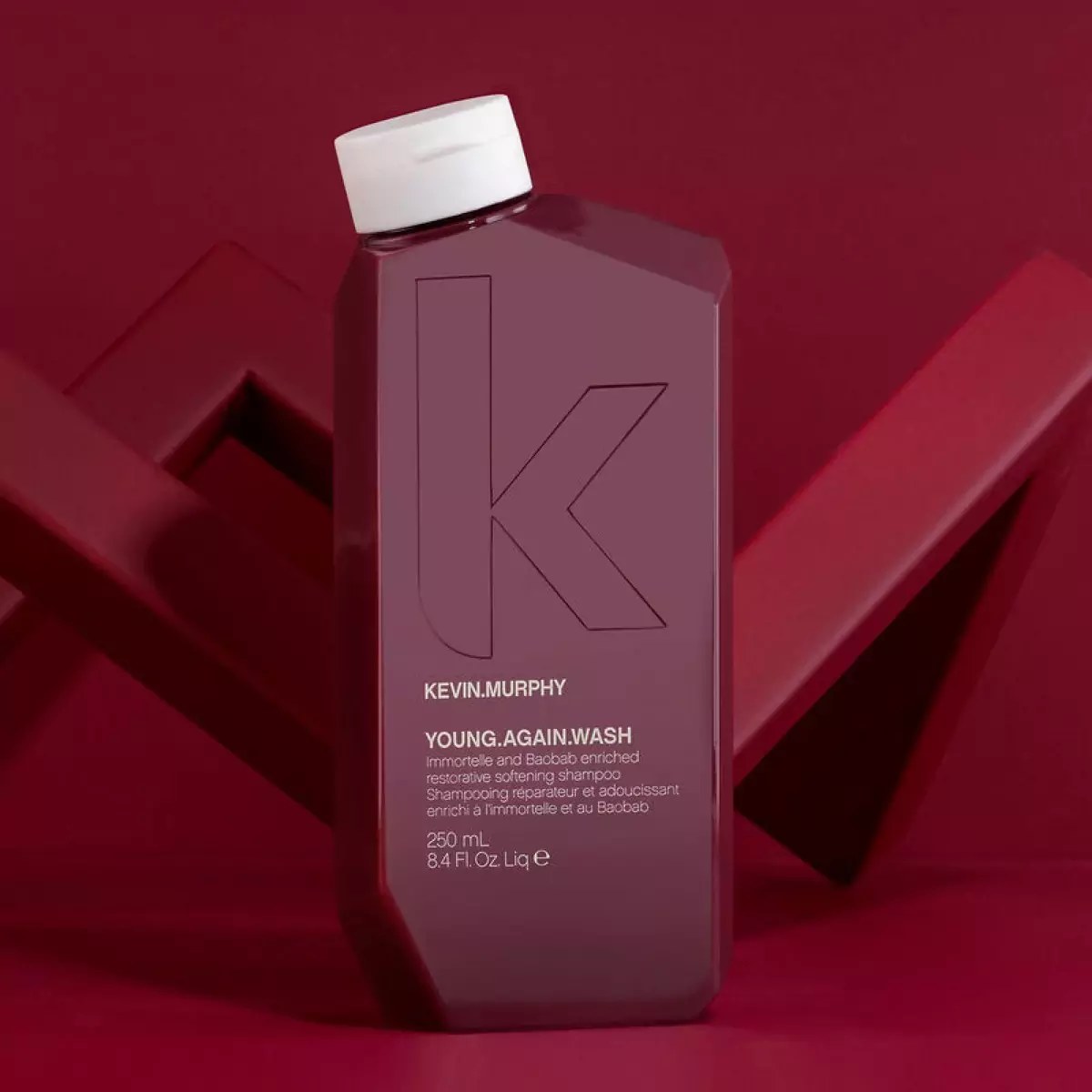 Восстанавливающий шампунь Kevin Murphy Young.Again.Wash