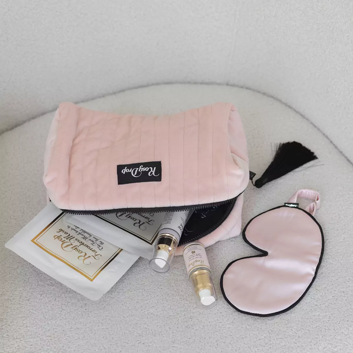 Шелковая маска для сна Rosy Drop Silk Sleep Mask