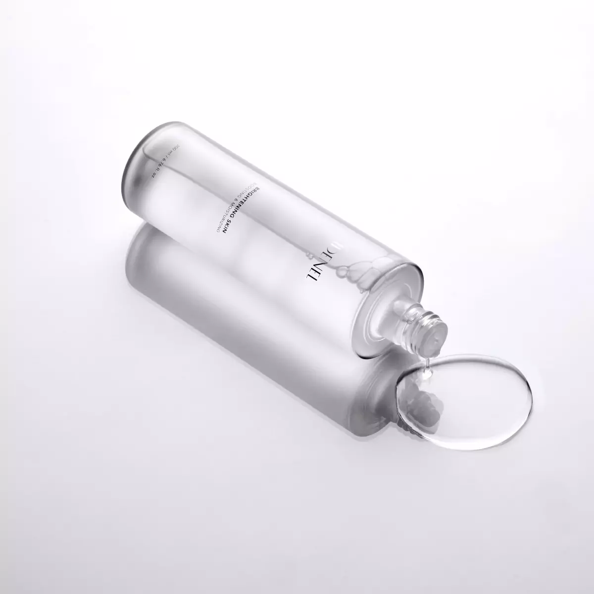 Осветляющий лосьон для лица Idenel Brightening Skin
