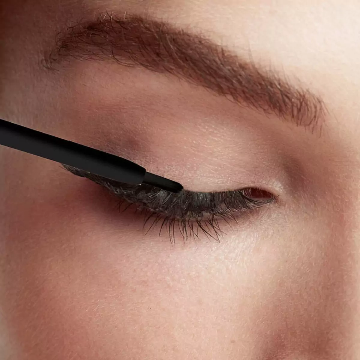 Сыворотка-бустер 3 в 1 для роста ресниц +50% M2 BEAUTÉ Eyelash Activating Serum