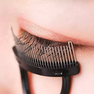 Стальная щеточка-разделитель для ресниц M2 BEAUTÉ High Precision Eyelash Comb