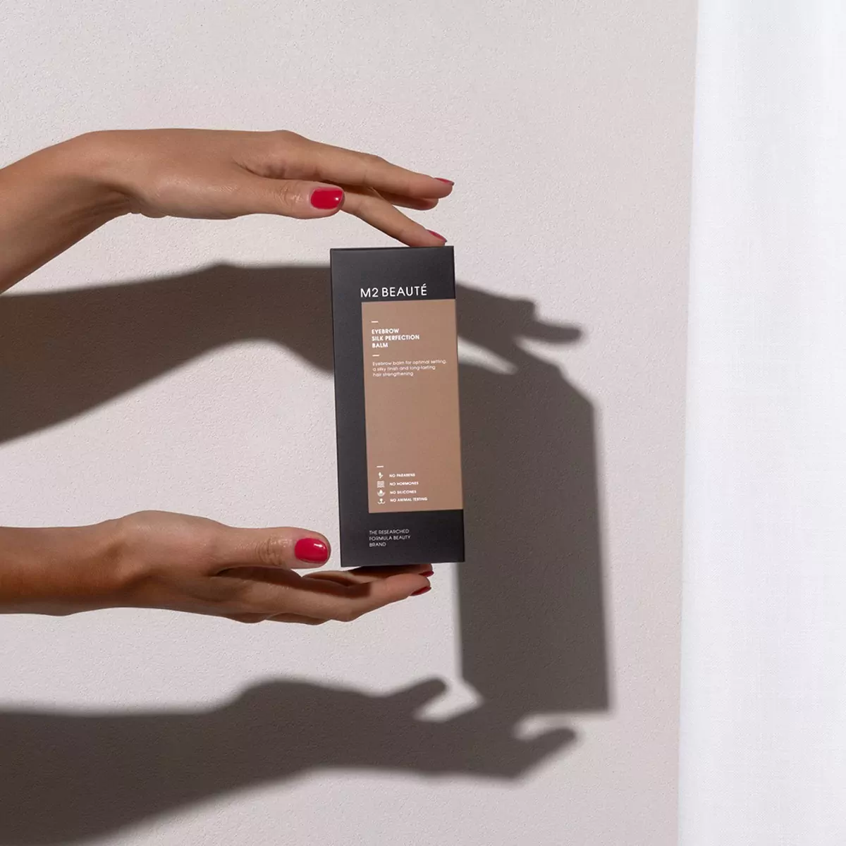 Фиксировочный бальзам для бровей M2 BEAUTÉ Eyebrow Silk Perfection Balm