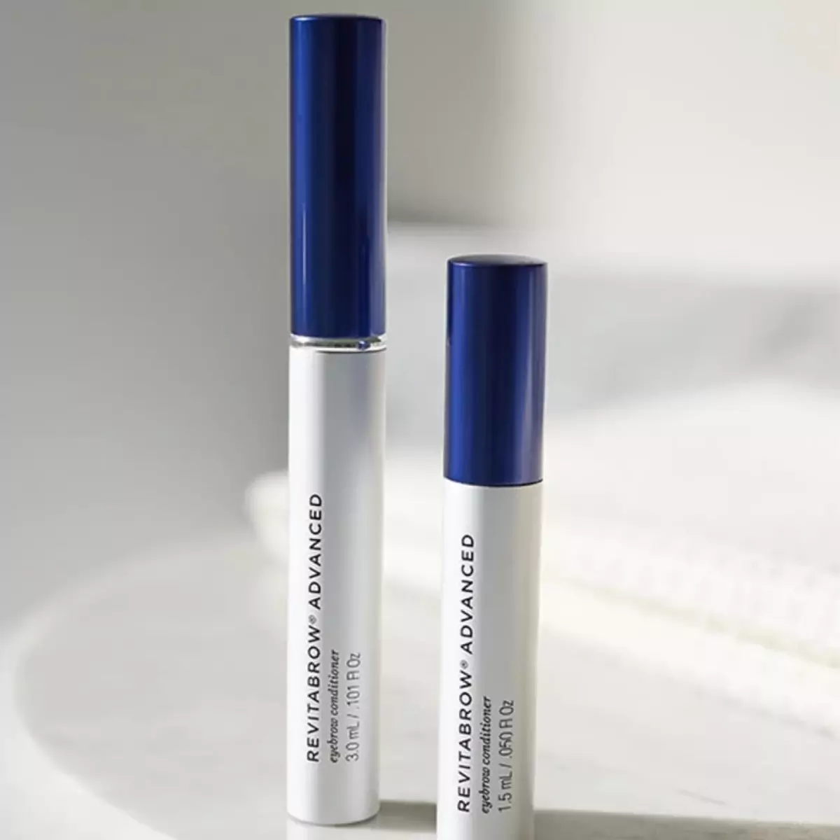 Кондиционер-сыворотка для бровей Revitalash Revitabrow Advanced
