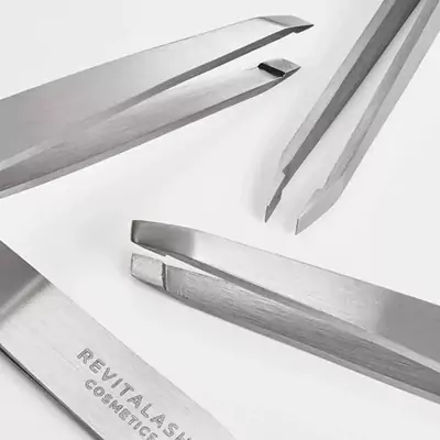 Професійний пінцет Revitalash Precision Tweezer