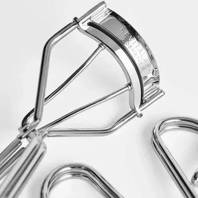 Фірмові щипці для підкручування вій Revitalash Signature Eyelash Curler