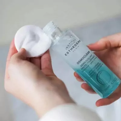 Мякий двофазний засіб для зняття макіяжу з очей та губ Institut Esthederm High tolerance make-up remover
