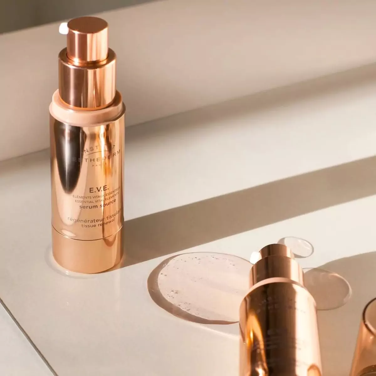 Сироватка E.V.E. Institut Esthederm Serum Essential Vital Elemets