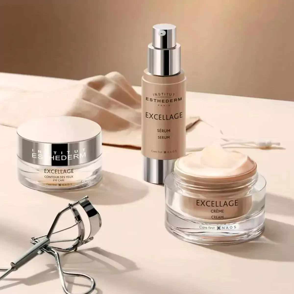 Омолоджувальна сироватка Institut Esthederm Excellage Serum