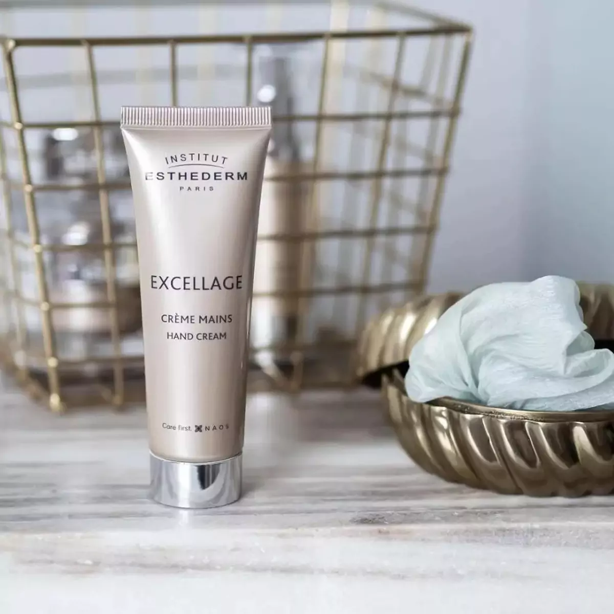 Омолаживающий крем для рук Institut Esthederm Excellage Hand Cream