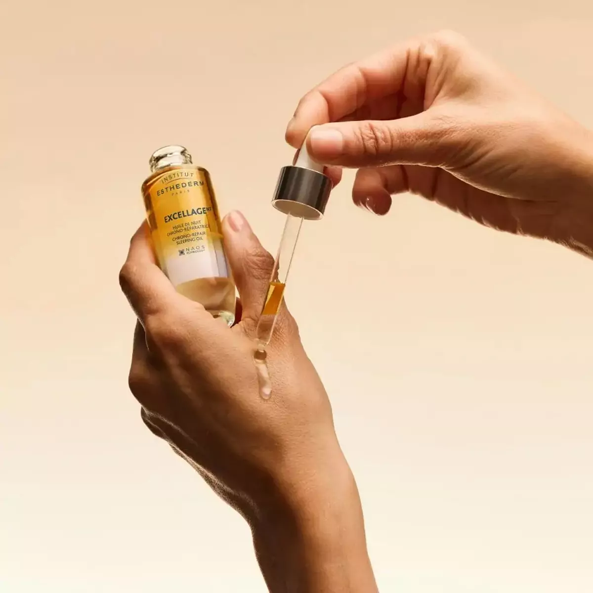 Двухфазная ночная сыворотка Institut Esthederm Excellage Chrono Repair Sleeping Oil