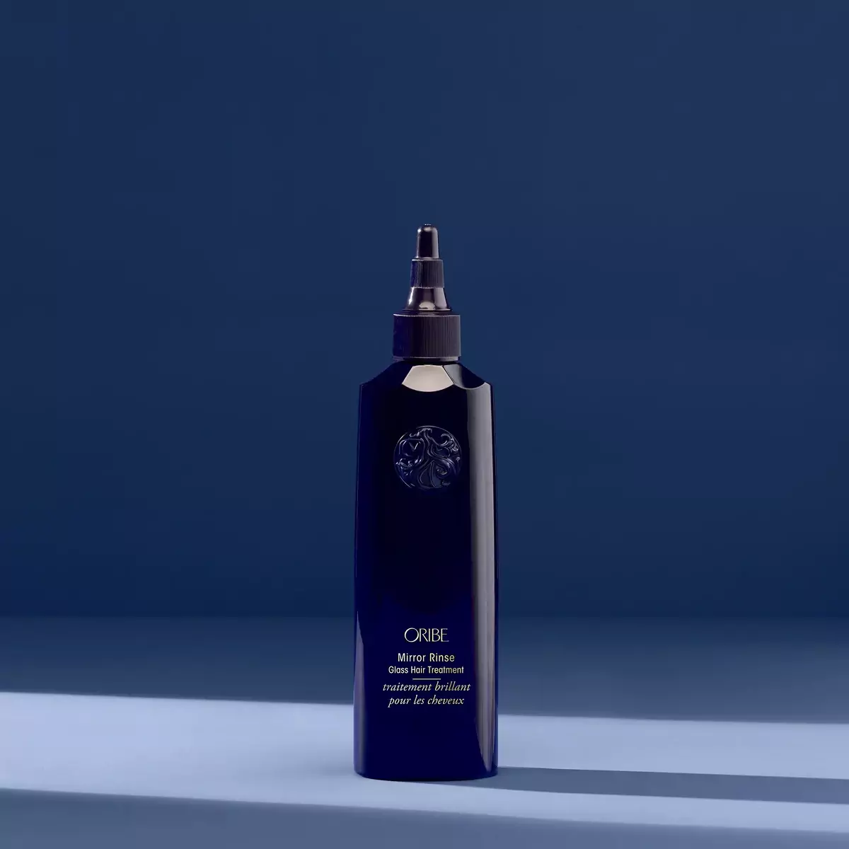 Интенсивная увлажняющая процедура с эффектом зеркального блеска Oribe Supershine Mirror Rinse Glass Hair Treatment