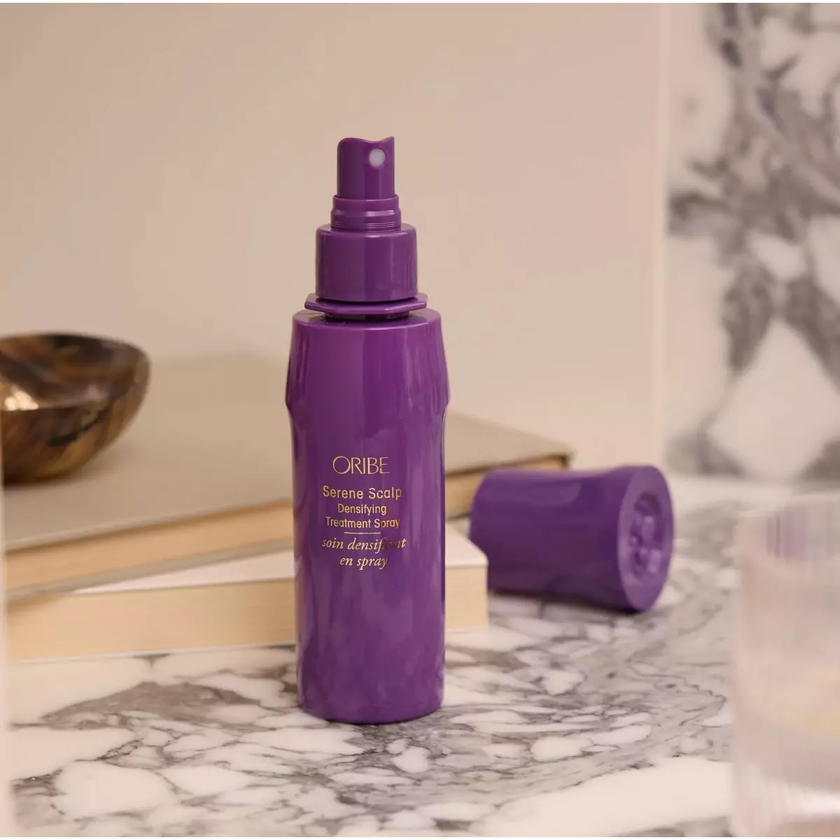Спрей для укрепления волос и стимулирует рост Oribe Serene Scalp Densifying Treatment Spray