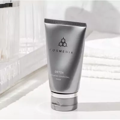 Детокс-маска с активированным углем Cosmedix Detox