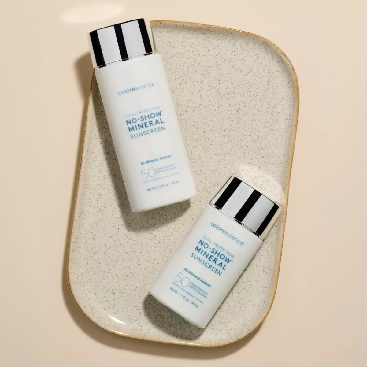 Прозрачный минеральный солнцезащитный флюид Colorescience No-ShowTM Mineral Sunscreen SPF 50