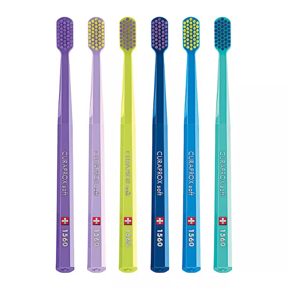 Зубна щітка Curaprox 1560 Soft