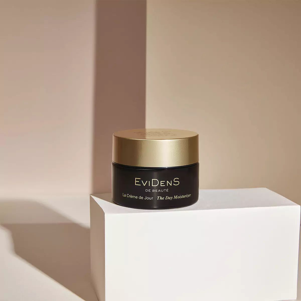 Денний зволожувальний крем EviDenS De Beaute The Day Moisturizer
