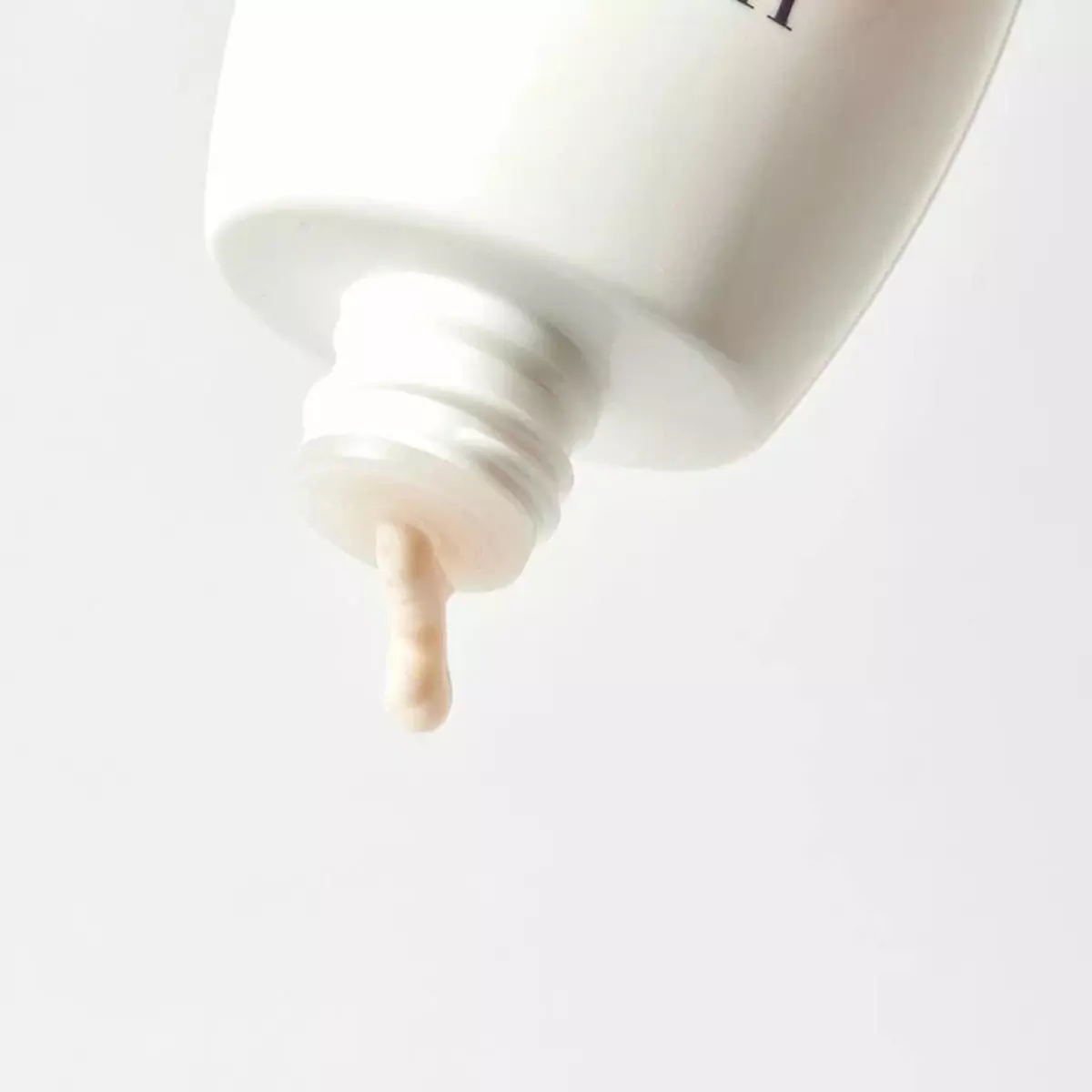Розгладжуючий і підтягуючий лосьйон для тіла Juvena SMOOTHING AND FIRMING BODY LOTION Daily Adoration