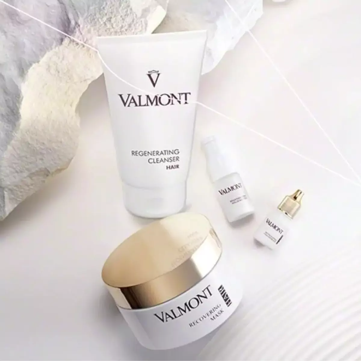Регенерирующий очищающий крем-шампунь Valmont Regenerating Cleanser [702011]