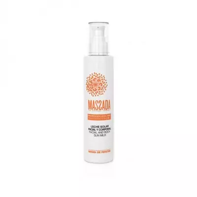 Солнцезащитное молочко для лица и тела Massada Facial and Body Sun Milk SPF30