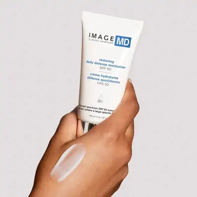 Дневной защитный крем IMAGE Skincare MD Restoring Daily Defense Moisturizer SPF 50