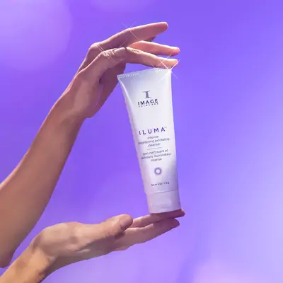 Очищающий осветляющий гель IMAGE Skincare ILUMA Intense Brightening Cleanser