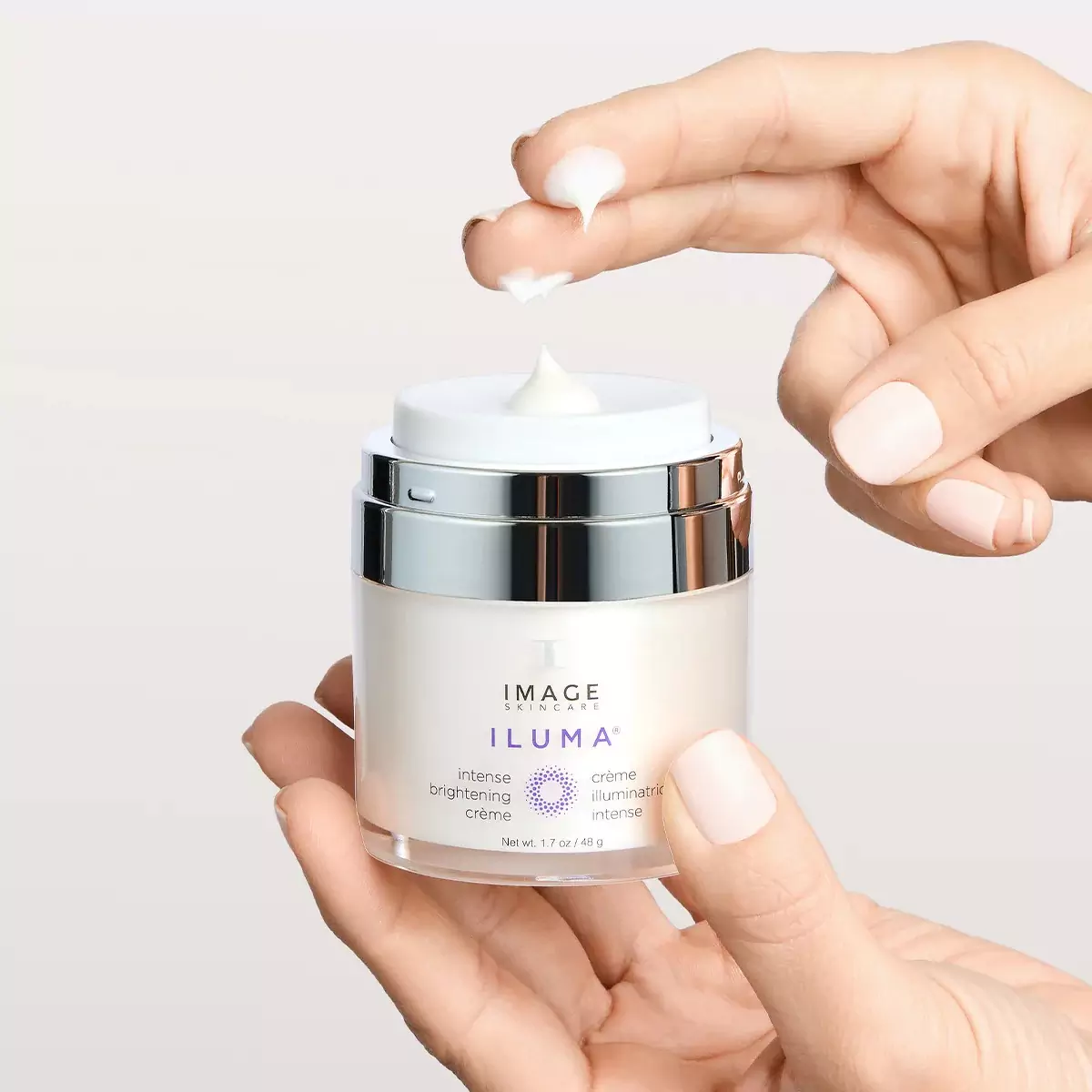 Інтенсивний освітлюючий крем IMAGE Skincare ILUMA Intense Brightening Crème   