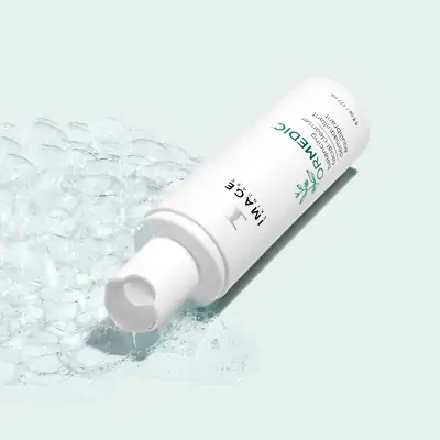 Очищающий гель с алоэ IMAGE Skincare ORMEDIC Balancing Facial Cleanser
