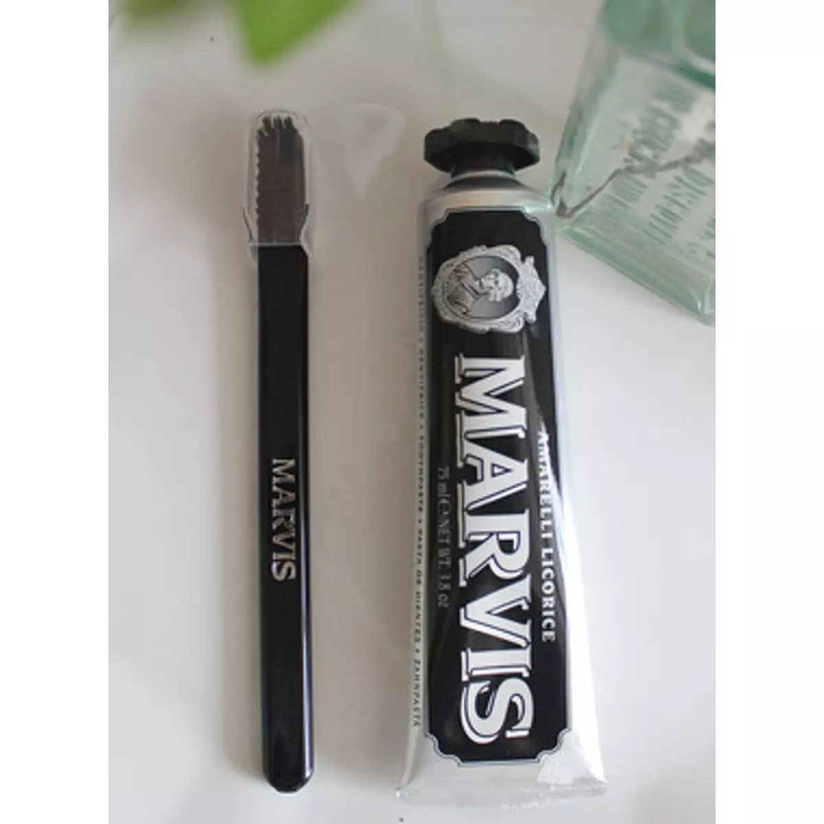Зубная щетка Marvis