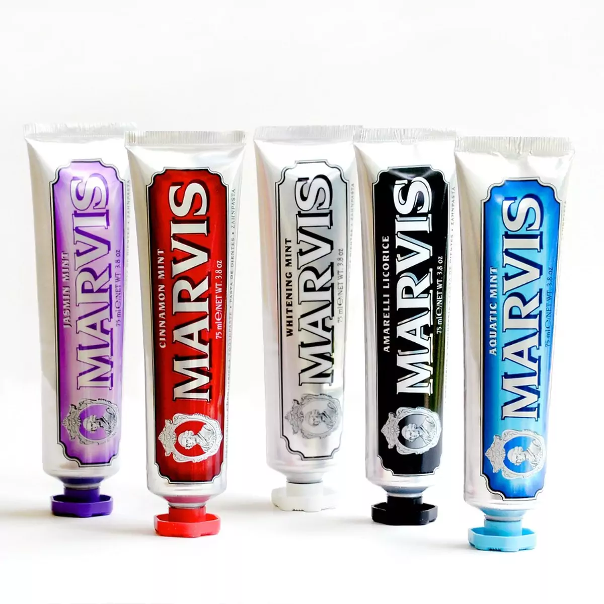 Отбеливающая зубная паста MARVIS Whitening Mint