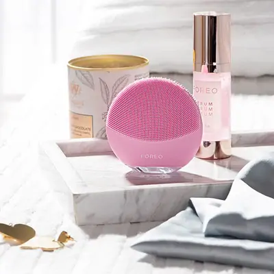 Модернізований очищуючий масажер для обличчя FOREO LUNA mini 3 Pearl Pink