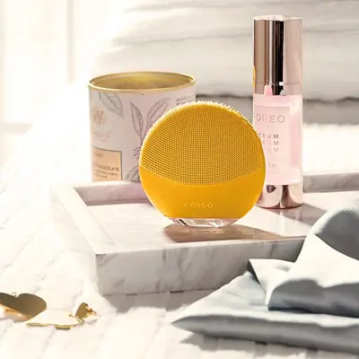 Модернізований очищуючий масажер для обличчя FOREO LUNA mini 3 Sunflower Yellow